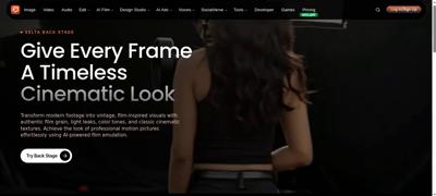 Frame at 4.400 s