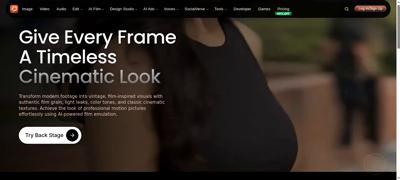 Frame at 6.900 s