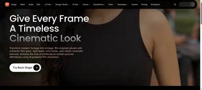 Frame at 2.400 s