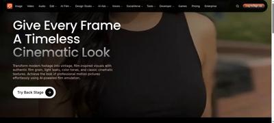 Frame at 2.900 s