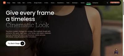 Frame at 7.900 s
