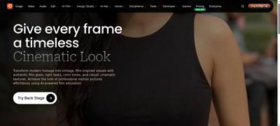 Frame at 1.900 s