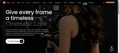 Frame at 4.900 s