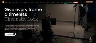 Frame at 7.900 s